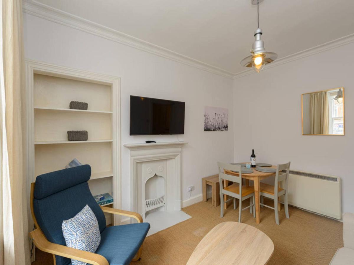 Pebbles Apartment - Heart Of Town Норт Беруик Екстериор снимка